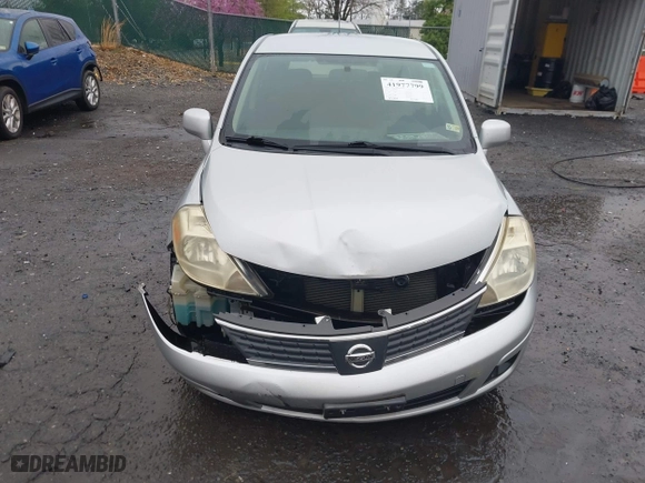 2008 Nissan Versa 1.8 SL with VIN 3N1BC13E28L395359, listed as a IAAI auction lot 41977799 with 80,258 mi miles. Bid and sale history available at carsss.com. Image 12.