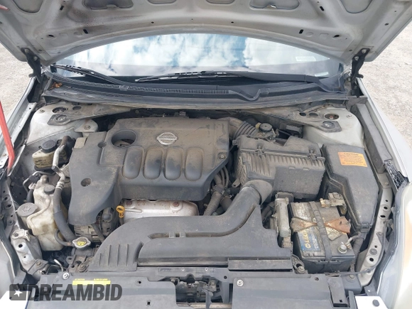 2007 Nissan Altima 2.5 S with VIN 1N4AL21E97C126762, listed as a IAAI auction lot 42033441 with 231,347 mi miles. Bid and sale history available at carsss.com. Image 10.