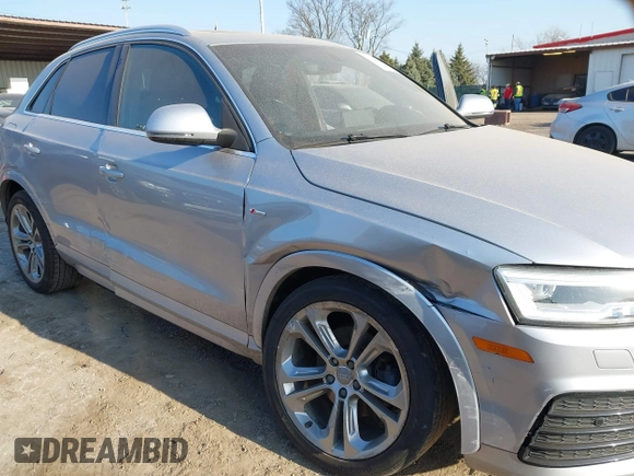 2016 Audi Q3 Prestige with VIN WA1GFCFS4GR008058, listed as a IAAI auction lot 41749276 with 105,692 mi miles. Bid and sale history available at carsss.com. Image 6.
