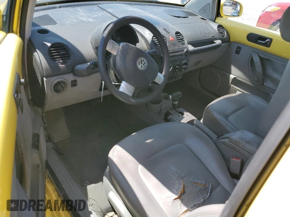 2005 Volkswagen Beetle GLS with VIN 3VWCR31C15M402723, listed as a Copart auction lot 54820195 with 113,245 mi miles and Salvage Title. Bid and sale history available at DreamBid. Image 8.