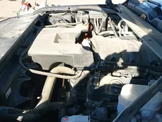 2017 Chevrolet Suburban LT с VIN 1GNSKHKC7HR383653, выставлен на аукционе IAAI как лот 37991823 с пробегом 88 851 миль миль и . История ставок и продаж доступна на DreamBid. Изображение 19.