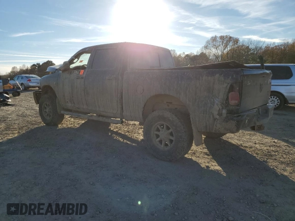 2015 Ram 2500 Big Horn with VIN 3C6UR5DL4FG586819, listed as a Copart auction lot 84294934 with Not provided miles and Clean title. Bid and sale history available at DreamBid. Image 2.