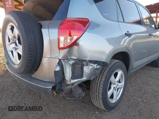 2008 Toyota RAV4 with VIN JTMBK33V985061258, listed as a IAAI auction lot 41668415 with 204,012 mi miles. Bid and sale history available at carsss.com. Image 6.