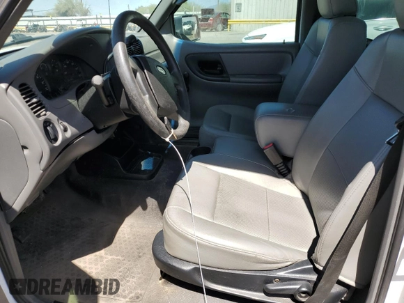2011 Ford Ranger XL z VIN 1FTKR1AD8BPA54386, wystawiony jako Copart lot #58412835 z przebiegiem 85 137 mil mil oraz Szkoda całkowita • Salvage title. Historia ofert i sprzedaży dostępna na DreamBid. Obrazek 7.