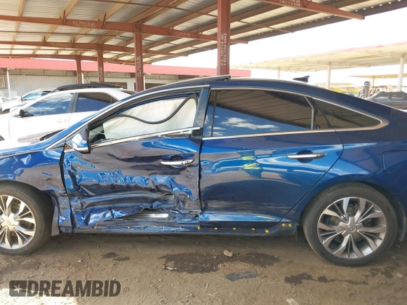 2015 Hyundai Sonata Sport with VIN 5NPE34AB9FH144582, listed as a IAAI auction lot 42136542 with Not Provided miles and . Bid and sale history available at carsss.com. Image 14.