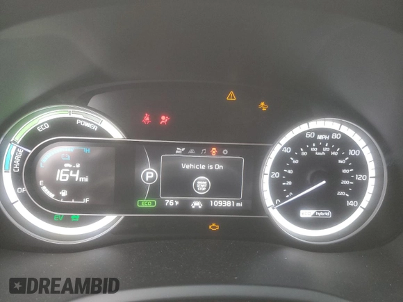 2018 Kia Niro FE with VIN KNDCB3LC0J5125373, listed as a Copart auction lot 70407434 with 109,381 mi miles and Clean Title. Bid and sale history available at carsss.com. Image 9.