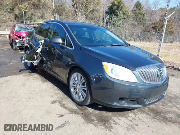 2014 Buick Verano with VIN 1G4PP5SK3E4149259, listed as a IAAI auction lot 41522459 with 228,374 mi miles. Bid and sale history available at carsss.com. Image 1.
