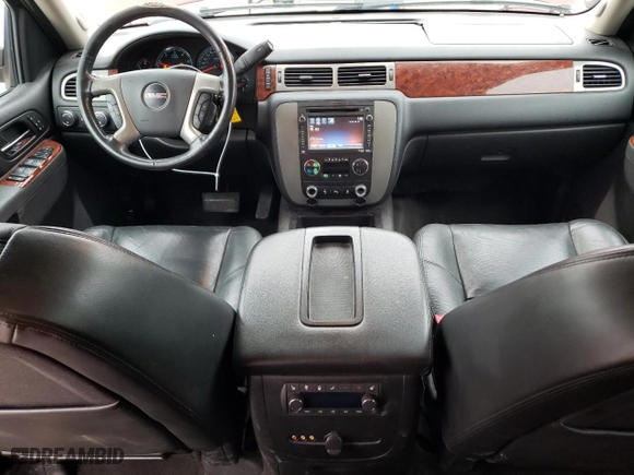 2013 GMC Yukon XL SLT with VIN 1GKS2KE76DR360514, listed as a Copart auction lot 43706895 with 221,591 mi miles and Salvage Title. Bid and sale history available at carsss.com. Image 8.