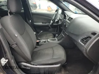 2012 Dodge Avenger SXT z VIN 1C3CDZCBXCN212144, wystawiony jako Copart lot #58366605 z przebiegiem 159 384 mil mil oraz Szkoda całkowita • Salvage title. Historia ofert i sprzedaży dostępna na DreamBid. Obrazek 7.