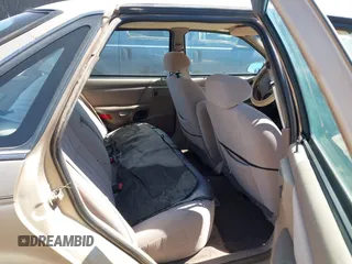 1994 Ford Taurus GL z VIN 1FALP52U9RG209348, wystawiony jako IAAI lot #42418772 z przebiegiem 81 838 mil mil oraz . Historia ofert i sprzedaży dostępna na DreamBid. Obrazek 8.