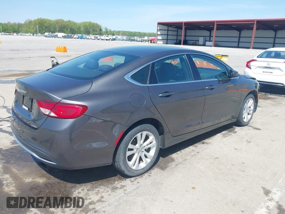 2015 Chrysler 200 Limited z VIN 1C3CCCAB2FN569986, wystawiony jako IAAI lot #42129729 z przebiegiem 100 794 mil mil oraz . Historia ofert i sprzedaży dostępna na DreamBid. Obrazek 4.