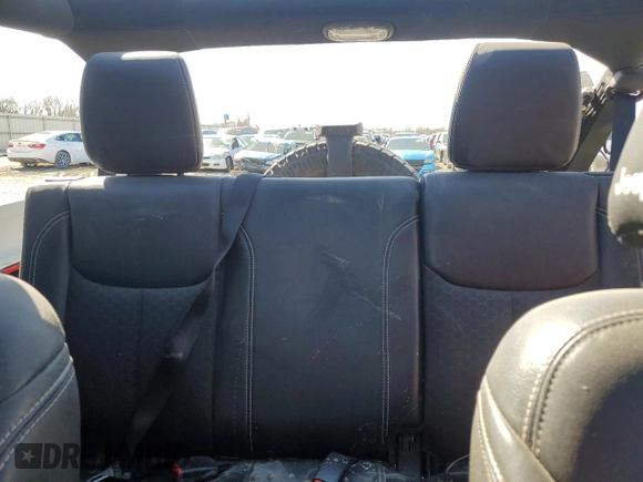 2016 Jeep Wrangler Unlimited Freedom z VIN 1C4BJWDG7GL168548, wystawiony jako Copart lot #49893385 z przebiegiem 107 672 mil mil oraz Szkoda całkowita • Salvage title. Historia ofert i sprzedaży dostępna na DreamBid. Obrazek 10.