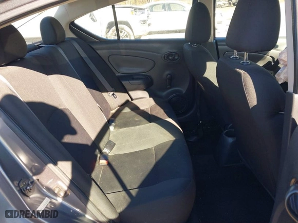 2018 Nissan Versa Sedan S Plus with VIN 3N1CN7AP0JL806639, listed as a IAAI auction lot 41460559 with NaN miles. Bid and sale history available at carsss.com. Image 8.