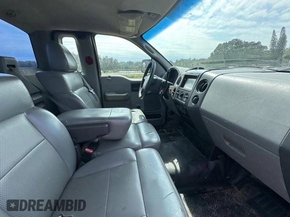 2007 Ford F-150 XL with VIN 1FTRF12W47KB40354, listed as a Copart auction lot 76802094 with 347,761 mi miles and Clean title. Bid and sale history available at DreamBid. Image 6.