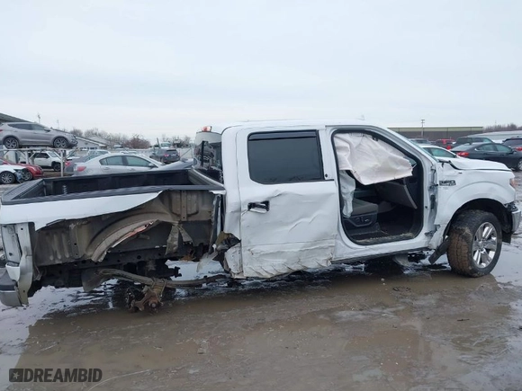 2018 Ford F-150 XL with VIN 1FTEW1EG3JFA92400, listed as a IAAI auction lot 41457092 with 169,467 mi miles. Bid and sale history available at carsss.com. Image 14.