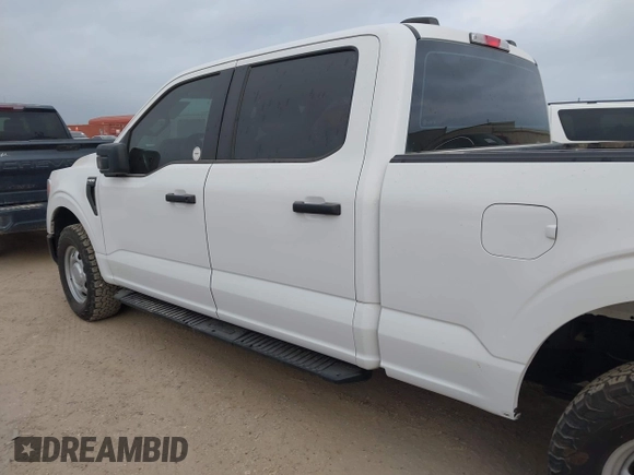 2022 Ford F-150 XL with VIN 1FTFW1E51NKE67183, listed as a IAAI auction lot 42123925 with 100,877 mi miles. Bid and sale history available at carsss.com. Image 14.