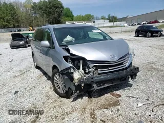 2015 Toyota Sienna XLE with VIN 5TDYK3DC4FS559737, listed as a Copart auction lot 51481575 with 148,181 mi miles and Salvage Title. Bid and sale history available at carsss.com. Image 12.