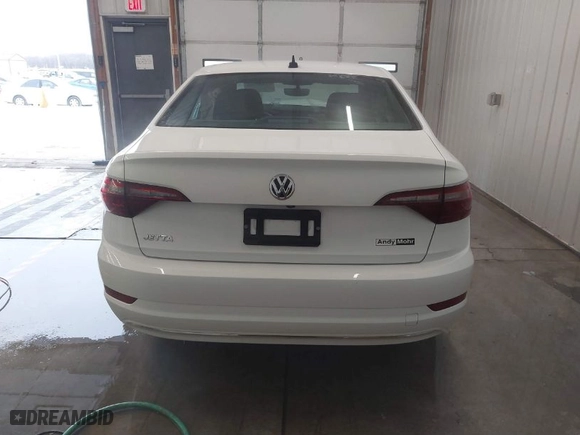 2020 Volkswagen Jetta S with VIN 3VWN57BU3LM091943, listed as a IAAI auction lot 41292319 with 83,995 mi miles. Bid and sale history available at carsss.com. Image 16.