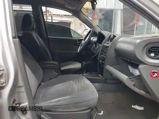 2004 Hyundai Santa Fe GLS z VIN KM8SC13D44U569562, wystawiony jako IAAI lot #42266387 z przebiegiem Nie podano mil oraz . Historia ofert i sprzedaży dostępna na DreamBid. Obrazek 5.