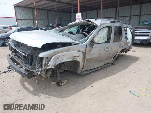 2014 Chevrolet Tahoe LT with VIN 1GNSKBE02ER147079, listed as a IAAI auction lot 42204312 with Not provided miles and . Bid and sale history available at DreamBid. Image 2.