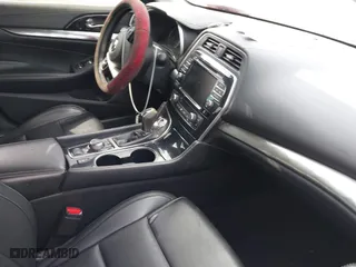 2020 Nissan Maxima SL with VIN 1N4AA6DV4LC376249, listed as a IAAI auction lot 40317843 with 52,065 mi miles. Bid and sale history available at carsss.com. Image 5.