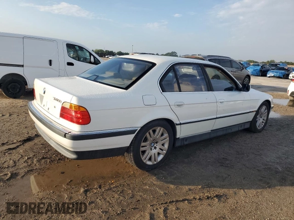 1995 BMW 7 Series 740i with VIN WBAGF6323SDH02306, listed as a Copart auction lot 41708995 with 109,902 mi miles and Clean Title. Bid and sale history available at carsss.com. Image 3.