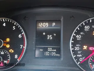 2015 Volkswagen Passat 1.8T Limited Edition with VIN 1VWAT7A37FC075800, listed as a IAAI auction lot 41856654 with 130,139 mi miles. Bid and sale history available at carsss.com. Image 15.