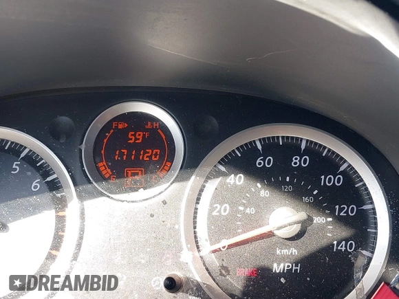 2010 Nissan Sentra SR with VIN 3N1AB6APXAL686441, listed as a IAAI auction lot 42127656 with 171,120 mi miles and . Bid and sale history available at DreamBid. Image 7.