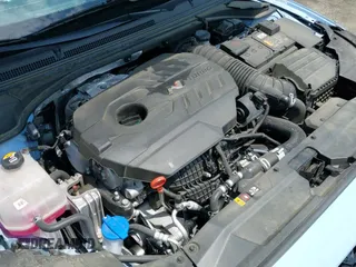 2022 Hyundai Veloster z VIN KMHT36AH7NU014310, wystawiony jako IAAI lot #42137448 z przebiegiem 38 966 mil mil oraz . Historia ofert i sprzedaży dostępna na DreamBid. Obrazek 19.