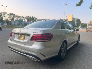 2016 Mercedes-Benz E 350 Luxury with VIN WDDHF8JB8GB198055, listed as a Copart auction lot 61106865 with 90,962 mi miles and Clean title. Bid and sale history available at DreamBid. Image 4.