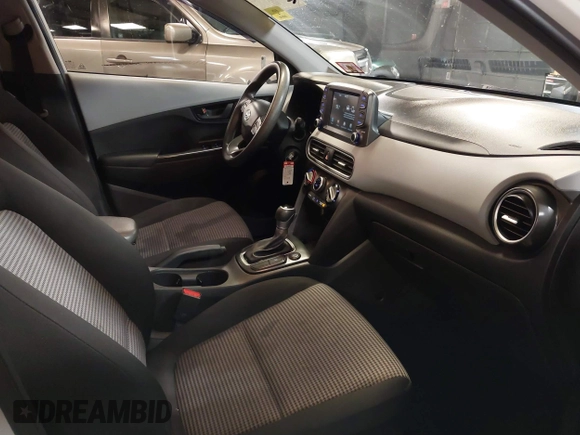 2019 Hyundai Kona SE with VIN KM8K1CAA9KU280118, listed as a IAAI auction lot 41937825 with 73,437 mi miles and . Bid and sale history available at carsss.com. Image 5.