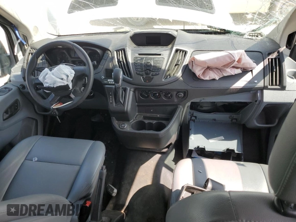 2018 Ford Transit Passenger XL z VIN 1FBZX2CM4JKB47817, wystawiony jako Copart lot #54428465 z przebiegiem 204 352 mil mil oraz Szkoda całkowita • Salvage title. Historia ofert i sprzedaży dostępna na DreamBid. Obrazek 8.