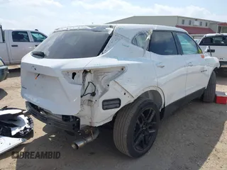 2021 Chevrolet Blazer LT z VIN 3GNKBCRS6MS526776, wystawiony jako IAAI lot #42070442 z przebiegiem 23 187 mil mil oraz . Historia ofert i sprzedaży dostępna na DreamBid. Obrazek 4.