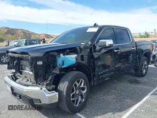 2024 GMC Sierra 1500 with VIN 1GTPHDE88RZ333584, listed as a IAAI auction lot 41581228 with 6,231 mi miles and . Bid and sale history available at DreamBid. Image 15.