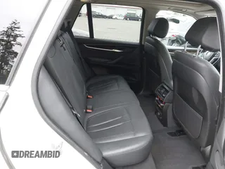 2016 BMW X5 xDrive40e z VIN 5UXKT0C55G0S77047, wystawiony jako IAAI lot #42224623 z przebiegiem 102 611 mil mil oraz . Historia ofert i sprzedaży dostępna na DreamBid. Obrazek 8.
