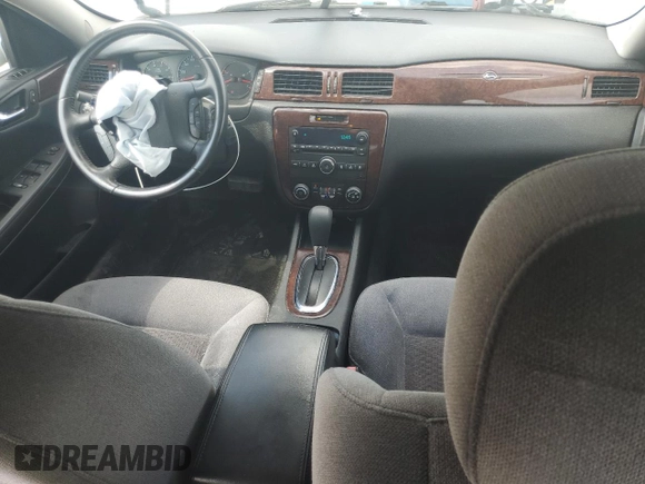 2011 Chevrolet Impala LT Fleet z VIN 2G1WG5EKXB1138108, wystawiony jako Copart lot #56046205 z przebiegiem 85 009 mil mil oraz Szkoda całkowita • Salvage title. Historia ofert i sprzedaży dostępna na DreamBid. Obrazek 8.