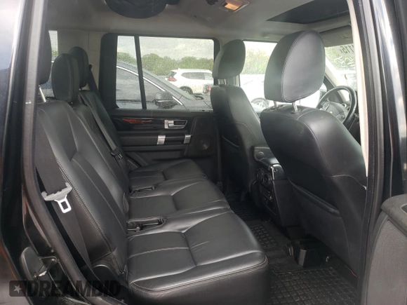 2011 Land Rover LR4 Lux with VIN SALAK2D40BA547363, listed as a Copart auction lot 56434115 with 196,798 mi miles and Clean Title. Bid and sale history available at DreamBid. Image 10.
