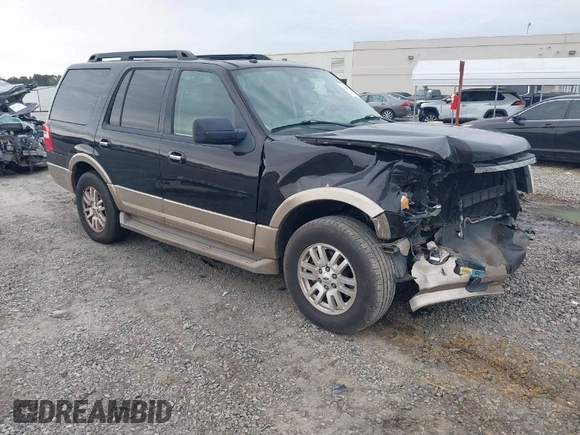 2013 Ford Expedition XLT z VIN 1FMJU1H56DEF62892, wystawiony jako IAAI lot #41388210 z przebiegiem 210 803 mil mil oraz . Historia ofert i sprzedaży dostępna na DreamBid. Obrazek 1.