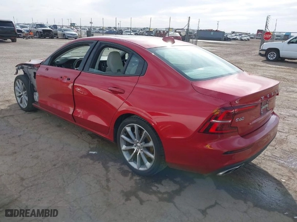 2020 Volvo S60 Momentum with VIN 7JR102FKXLG045579, listed as a IAAI auction lot 41568016 with NaN miles. Bid and sale history available at carsss.com. Image 3.