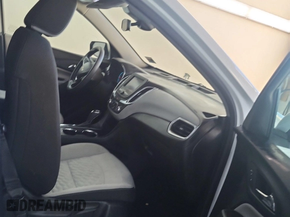 2020 Chevrolet Equinox LT with VIN 2GNAXJEV0L6181758, listed as a IAAI auction lot 42848993 with 35,916 mi miles and . Bid and sale history available at DreamBid. Image 31.