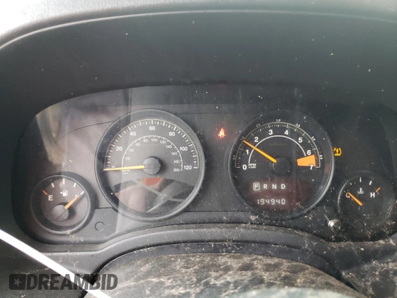 2016 Jeep Patriot Sport with VIN 1C4NJRBB0GD668714, listed as a Copart auction lot 82172443 with 194,940 mi miles and Clean Title. Bid and sale history available at carsss.com. Image 9.
