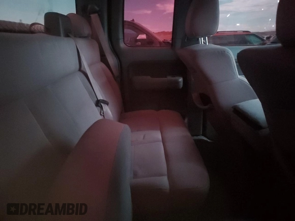 2006 Ford F-150 STX with VIN 1FTRX12W46KC19017, listed as a Copart auction lot 60231105 with 211,864 mi miles and Salvage title. Bid and sale history available at DreamBid. Image 10.
