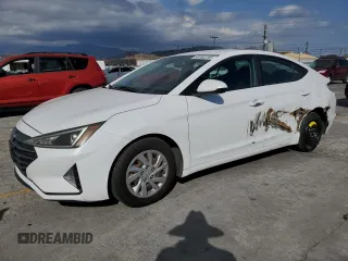 2020 Hyundai Elantra SE z VIN 5NPD74LF7LH600381, wystawiony jako Copart lot #50062255 z przebiegiem 68 795 mil mil oraz Szkoda całkowita • Salvage title. Historia ofert i sprzedaży dostępna na DreamBid. Obrazek 1.
