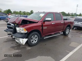 2017 Ram 1500 Tradesman с VIN 3C6RR7KT9HG626349, выставлен на аукционе IAAI как лот 42366165 с пробегом 111 959 миль миль и . История ставок и продаж доступна на DreamBid. Изображение 2.