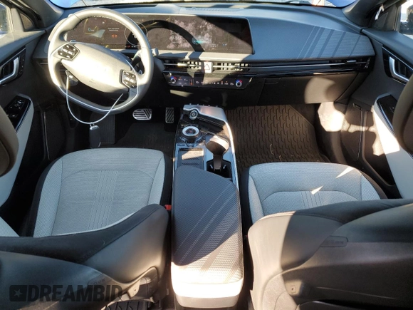 2022 Kia EV6 GT-Line with VIN KNDC4DLC5N5067573, listed as a Copart auction lot 80487894 with 34,293 mi miles and Salvage Title. Bid and sale history available at carsss.com. Image 8.