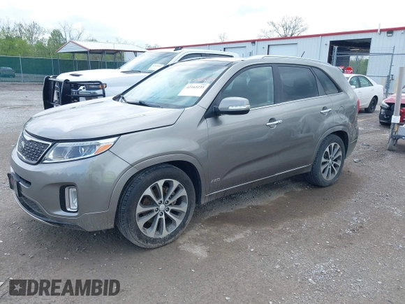 2014 Kia Sorento SX with VIN 5XYKWDA72EG518235, listed as a IAAI auction lot 42165235 with 131,603 mi miles. Bid and sale history available at carsss.com. Image 18.
