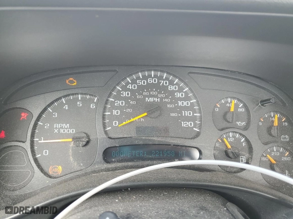 2005 Chevrolet Silverado 1500 Work Truck with VIN 1GCEC14XX5Z332010, listed as a Copart auction lot 52989865 with 221,958 mi miles and Clean Title. Bid and sale history available at carsss.com. Image 9.