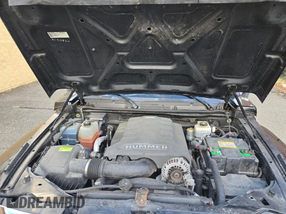 2009 Hummer H3 SUV Alpha with VIN 5GTEN13L898106867, listed as a Copart auction lot 86273014 with 90,056 mi miles and Salvage Title. Bid and sale history available at carsss.com. Image 7.