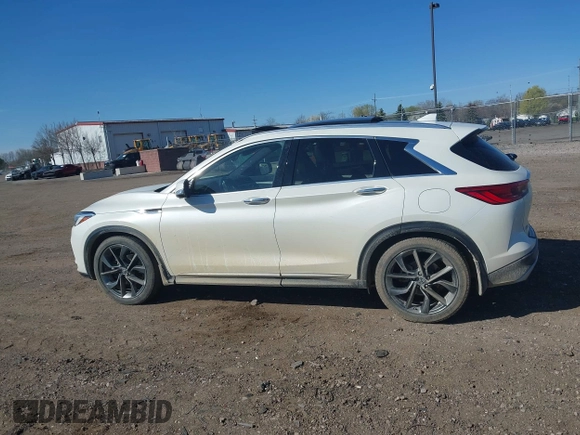 2019 Infiniti QX50 Essential z VIN 3PCAJ5M35KF120657, wystawiony jako IAAI lot #42072946 z przebiegiem 78 042 mil mil oraz . Historia ofert i sprzedaży dostępna na DreamBid. Obrazek 14.