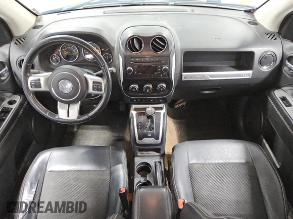 2016 Jeep Compass Latitude с VIN 1C4NJDEB3GD692570, выставлен на аукционе Copart как лот 60991775 с пробегом 130 708 миль миль и Чистый • Clean title. История ставок и продаж доступна на DreamBid. Изображение 8.